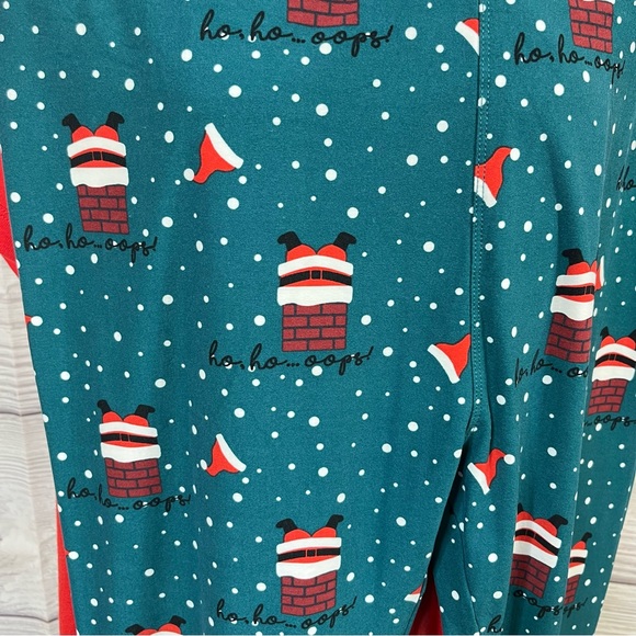 LuLaRoe 3XL Christmas Liv top with TC2 Christmas leggings - Picture 8 of 14